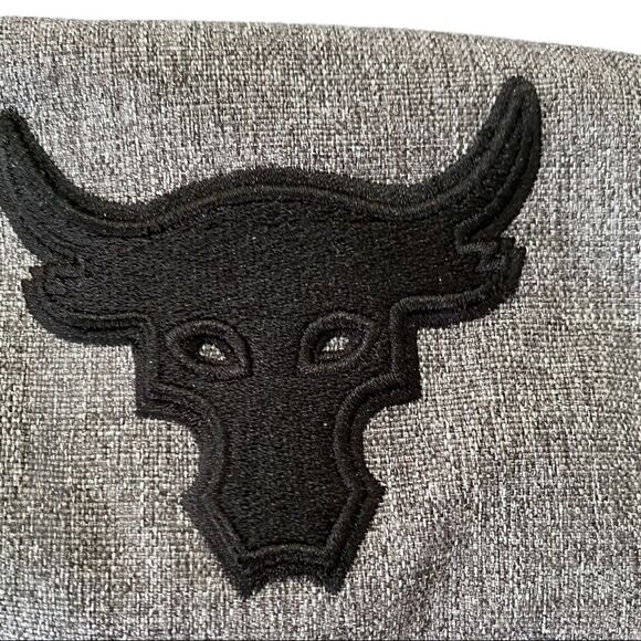 Under Armour X Project Rock Vanish Regiment “Heather Gray” Backpack 1325331-040 - Picture 3 of 9